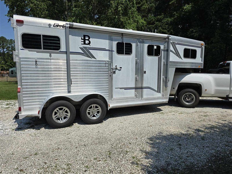 2000 C&C 2 horse Gooseneck – Used